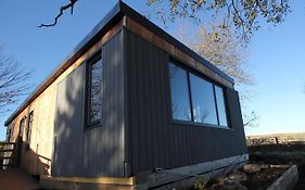 Pollan-Na Clach Cabin